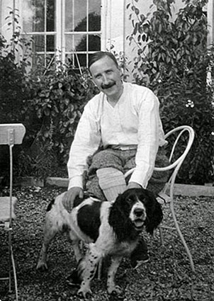 Stefan Zweig and his dog